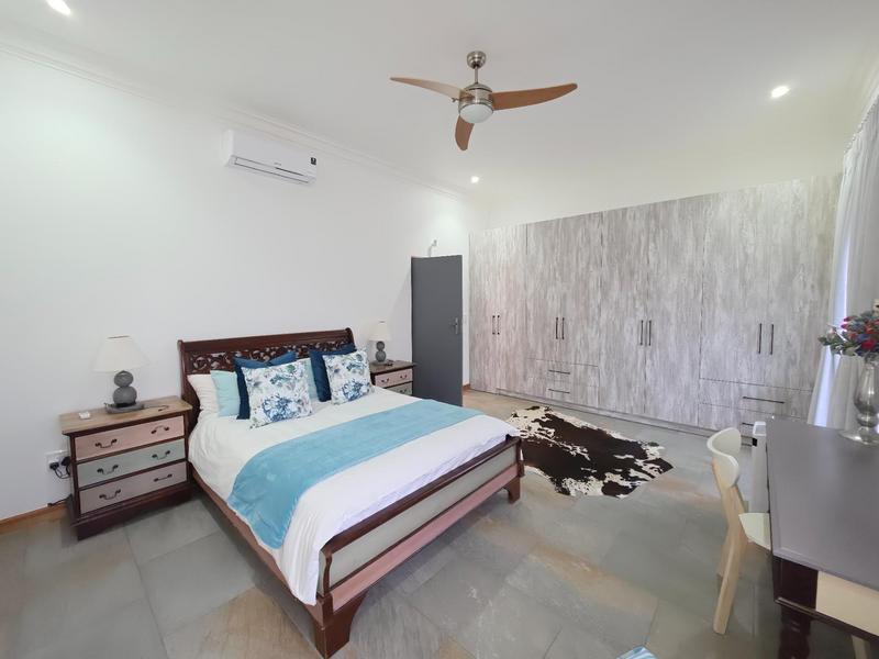 5 Bedroom Property for Sale in Dwarskersbos Western Cape